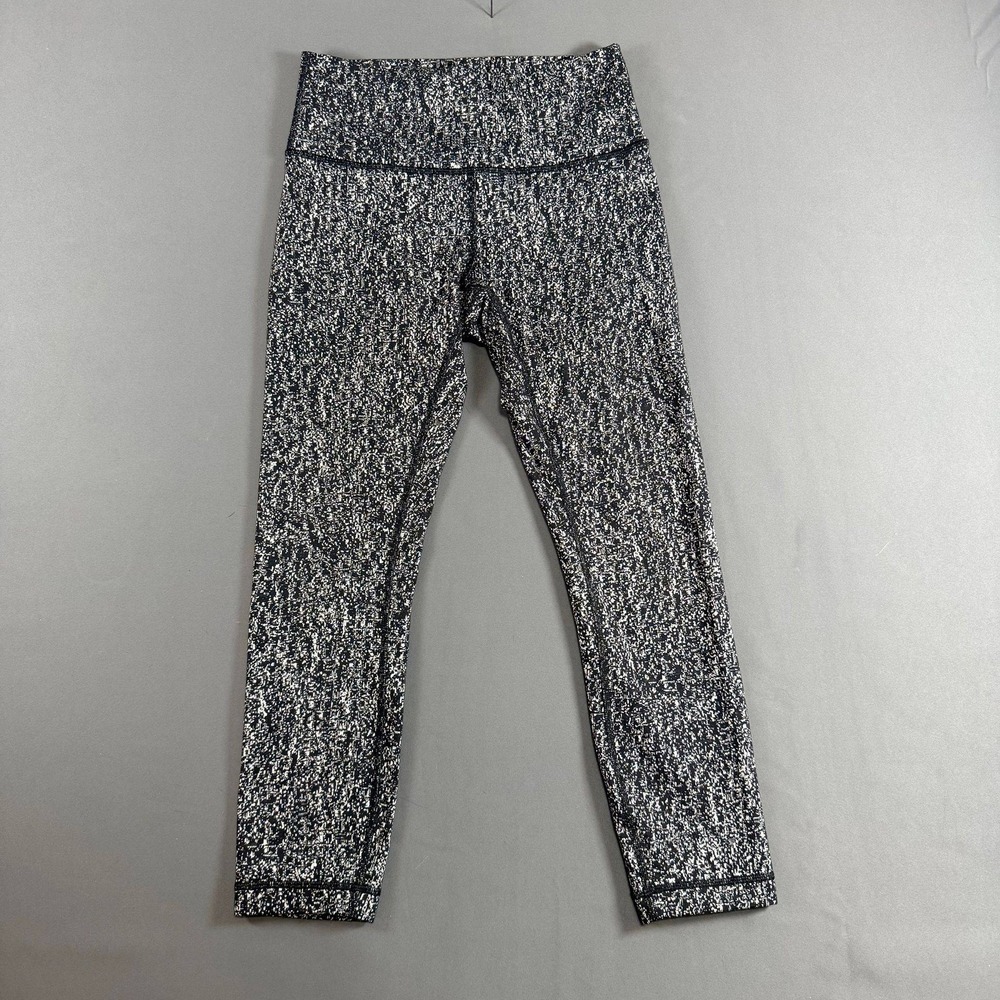 Lululemon Black White‎ Cropped Leggings Speckled Size 6